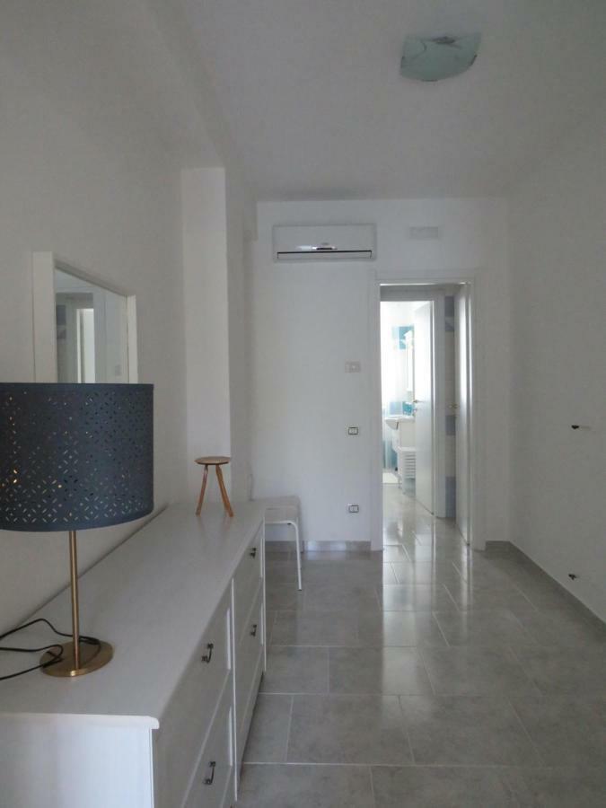 Casa Vacanza Afe A Pochi Passi Dal Mare Маттината Экстерьер фото